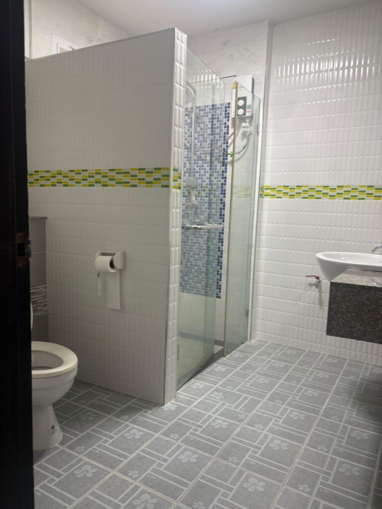 Lotus 102 badkamer
